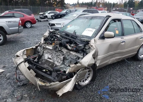 2000 Ford Crown Victoria Lx from USA, damaged, VIN 2FAFP74W9YX100422